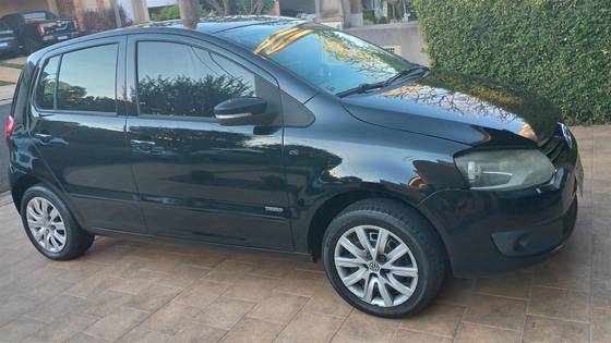VOLKSWAGEN FOX 1.6 MI 8V FLEX 4P MANUAL